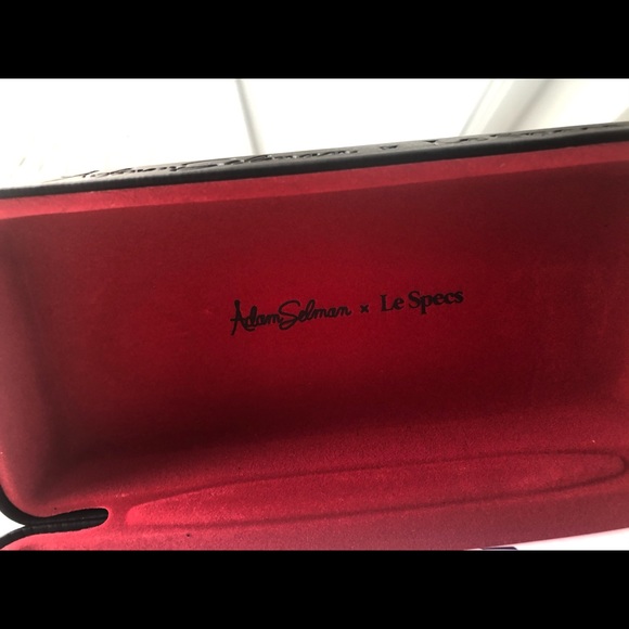 Le Specs Sunglasses - Picture 2 of 5